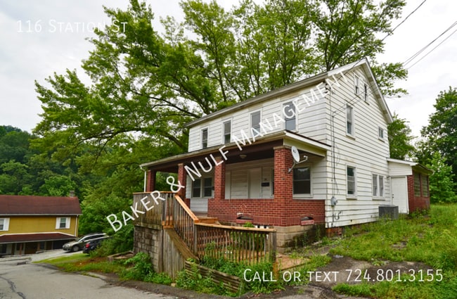 property at 116 Station St