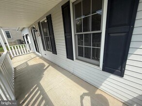 706 Colin Ct in Royersford, PA - Building Photo - Building Photo