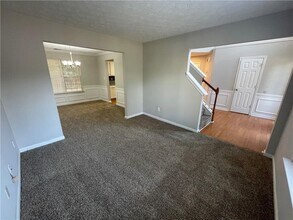 4401 Dickens Ct NW in Kennesaw, GA - Building Photo - Building Photo