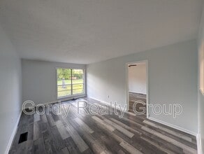 2994 S Madison St in Marianna, FL - Building Photo - Building Photo