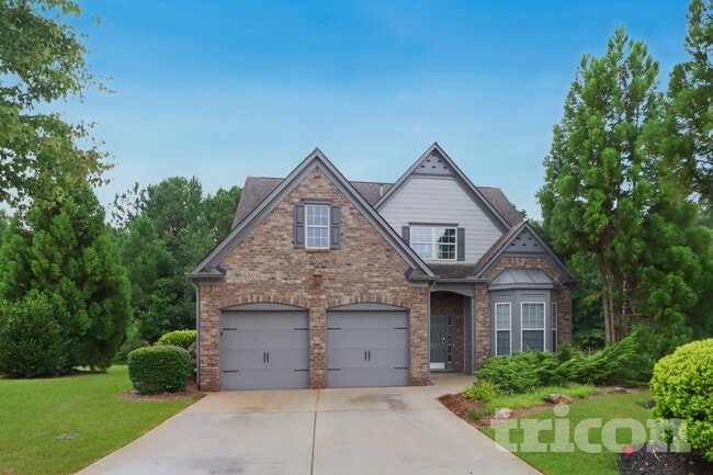 property at 222 High Ct Way