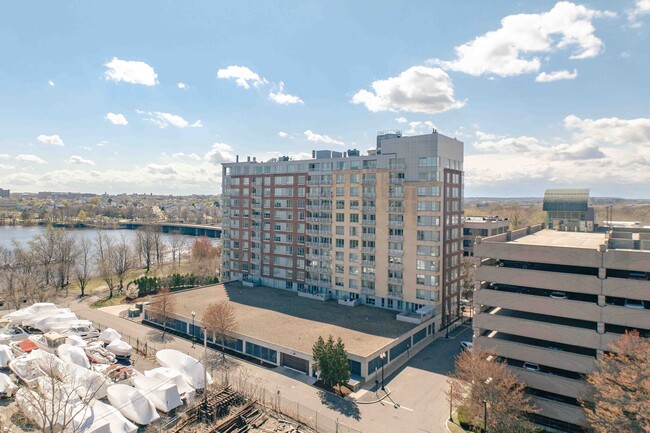 Skyline at Station Landing in Medford, MA - Building Photo - Building Photo