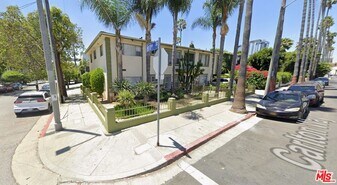 5950 Carlton Way in Los Angeles, CA - Building Photo