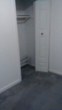 1809 S Monroe St, Unit A in Arlington, VA - Foto de edificio - Building Photo
