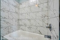 824 E 22nd St photo'