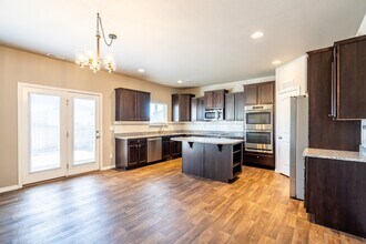 3684 Saguaro Cir in Colorado Springs, CO - Building Photo - Building Photo