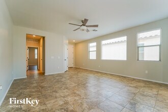 6549 E Via Jardin Verde in Tucson, AZ - Building Photo - Building Photo