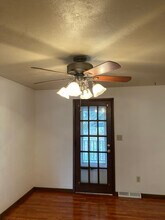 301 E James St in Munhall, PA - Building Photo - Building Photo