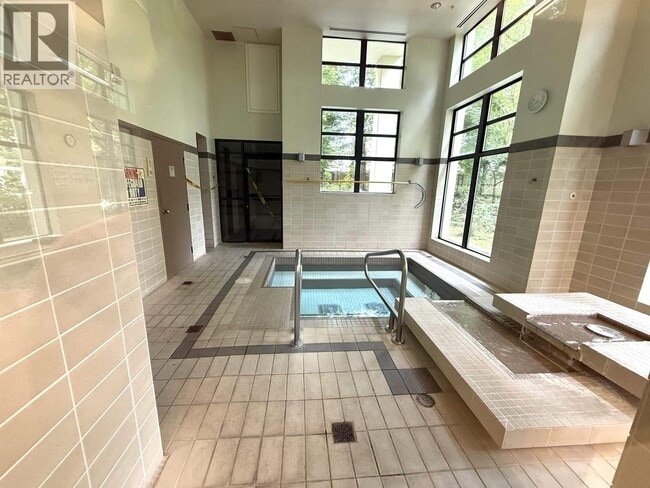 property at 4333-4333 Central Blvd