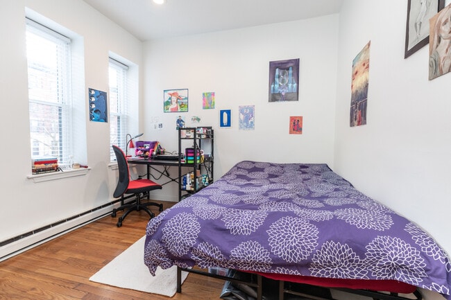 57 Westland Ave, Unit 4 in Boston, MA - Foto de edificio - Building Photo