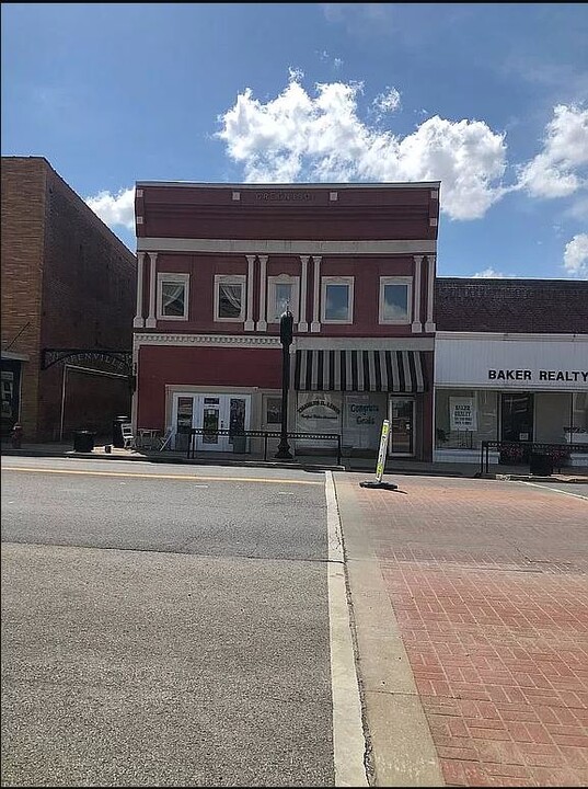 125 S Main St in Greenville, KY - Building Photo