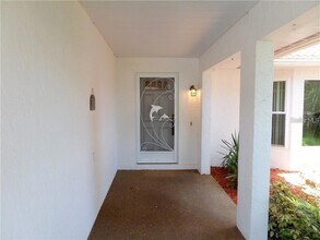 3601 Garden Lakes Clenet in Bradenton, FL - Foto de edificio - Building Photo