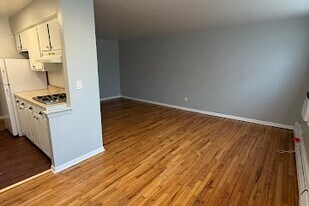 845 Ross St in Rahway, NJ - Building Photo