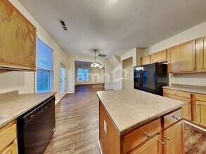 129 Hardaway Pt in Clayton, NC - Foto de edificio - Building Photo