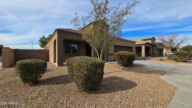5042 S 237th Dr in Buckeye, AZ - Building Photo - Building Photo