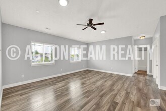 226 W Ridge Rd in Saratoga Springs, UT - Building Photo - Building Photo