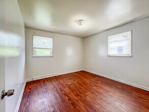 1107 W Augusta Ave in Petersburg, VA - Building Photo - Building Photo