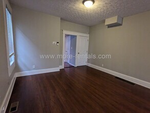 404-406 E Deshler Ave-Unit -404 E. Deshler Ave in Columbus, OH - Building Photo - Building Photo