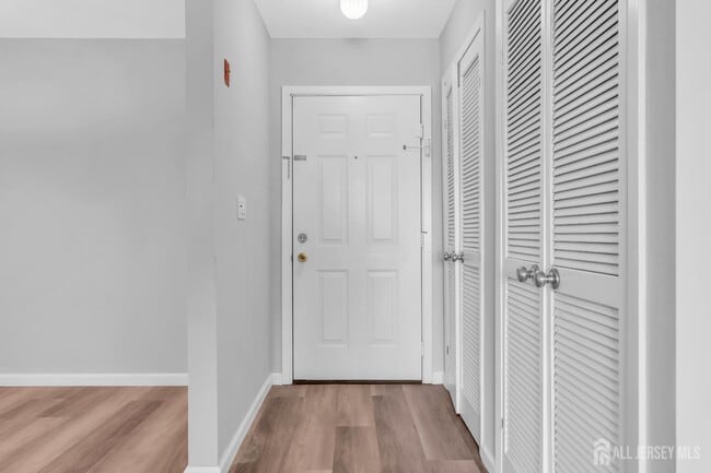 213 Main St in Matawan, NJ - Building Photo - Building Photo