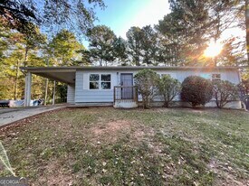 6107 Shadow Glen Ct SW in Covington, GA - Building Photo