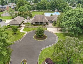 The Grand in Bensalem, PA - Foto de edificio - Building Photo