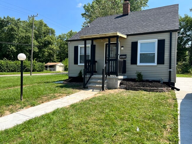 9272 Fielding St in Detroit, MI - Foto de edificio - Building Photo