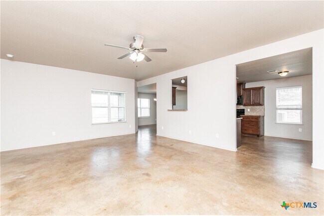 6903 Oliver Loving Dr in Killeen, TX - Building Photo - Building Photo