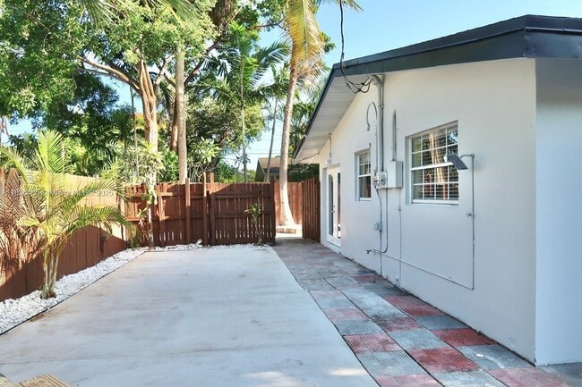 property at 110 SW 20th Ave
