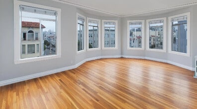 TOURNAHU INVESTMENT PROPERTIES in San Francisco, CA - Building Photo - Building Photo