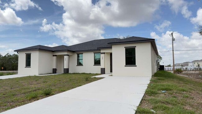 property at 520 Creuset Ave S