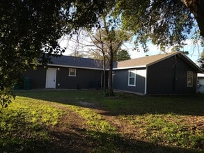 2228 Westway St in Orange, TX - Building Photo - Building Photo