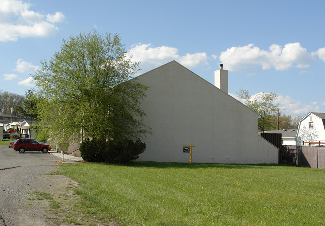 310 12th St in Princeton, WV - Building Photo - Building Photo