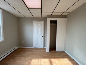 326 Avenue E, Unit 3R in Bayonne, NJ - Building Photo - Building Photo