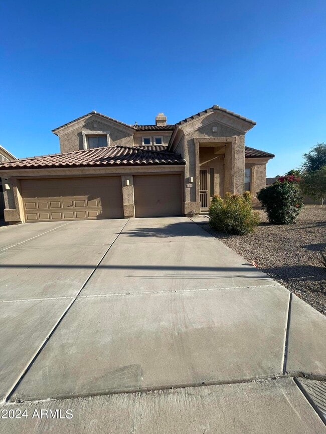 property at 1433 W Longhorn Dr