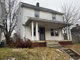 119 Carbon St in Toledo, OH - Building Photo