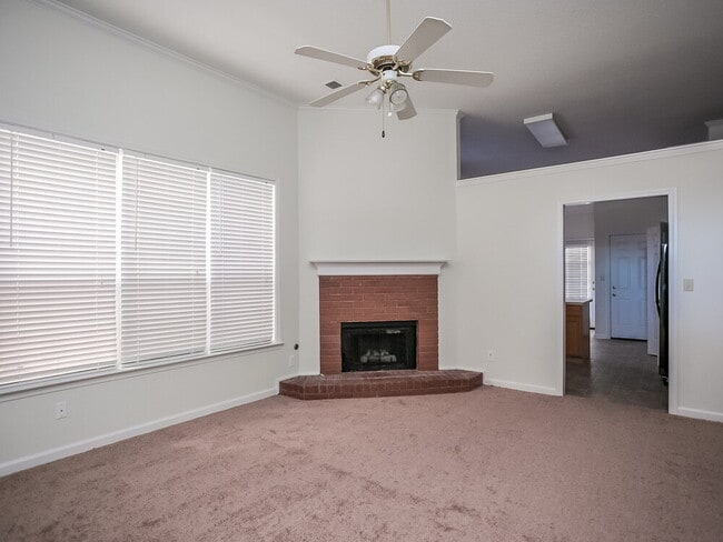 596 N Ericson Rd in Memphis, TN - Building Photo - Building Photo