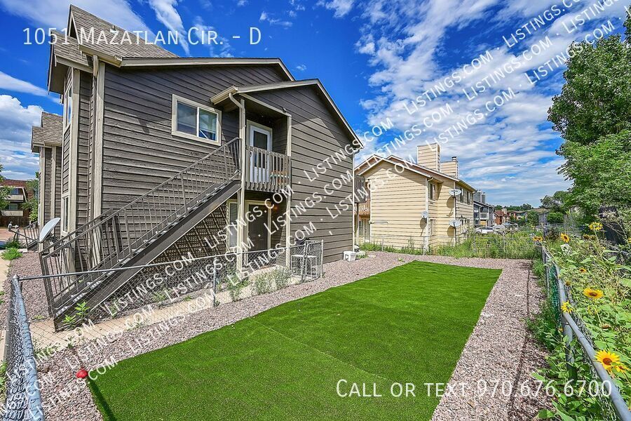 1051 Mazatlan Cir in Colorado Springs, CO - Building Photo