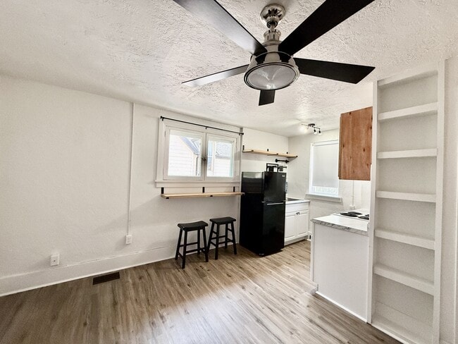 property at 2535 Adams Ave
