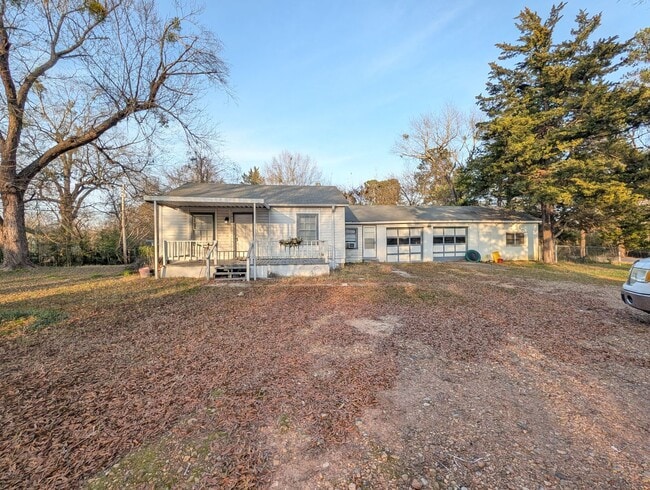 property at 306 Roosevelt