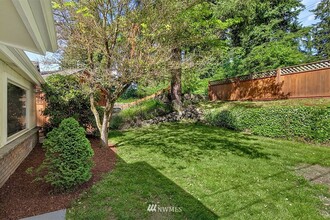 10423 148th Ave SE in Renton, WA - Building Photo - Building Photo