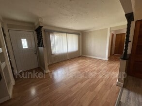 111 Kassing Ave in Fairview Heights, IL - Building Photo - Building Photo