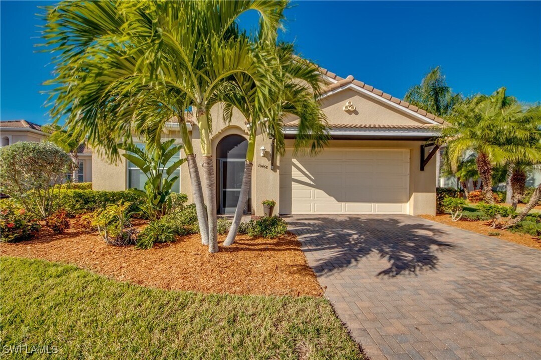 10468 Migliera Way in Ft. Myers, FL - Building Photo