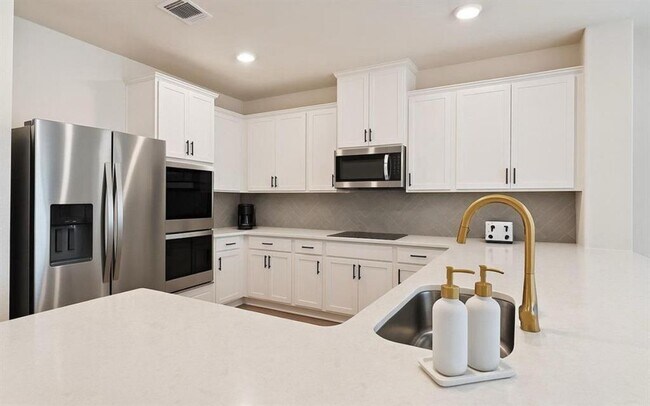4805 Cressal Dr in Manor, TX - Building Photo - Building Photo
