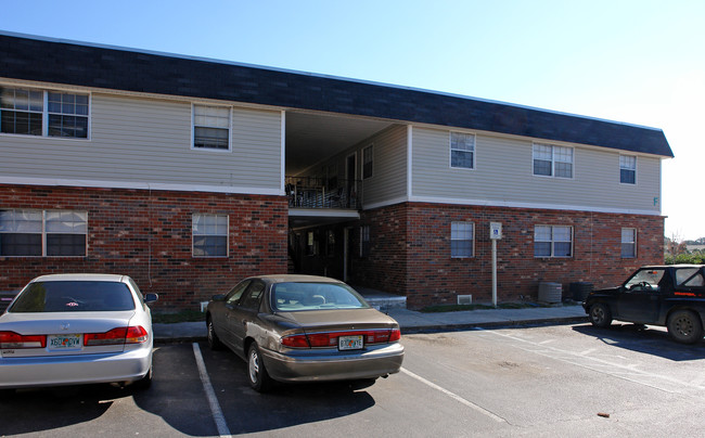 Royal Arms Garden Apartments in Panama City, FL - Foto de edificio - Building Photo