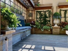 72 Mt Vernon St in Boston, MA - Building Photo - Building Photo