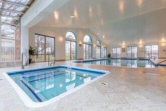 Brookwood Farms Apartments in South Lyon, MI - Building Photo - Building Photo