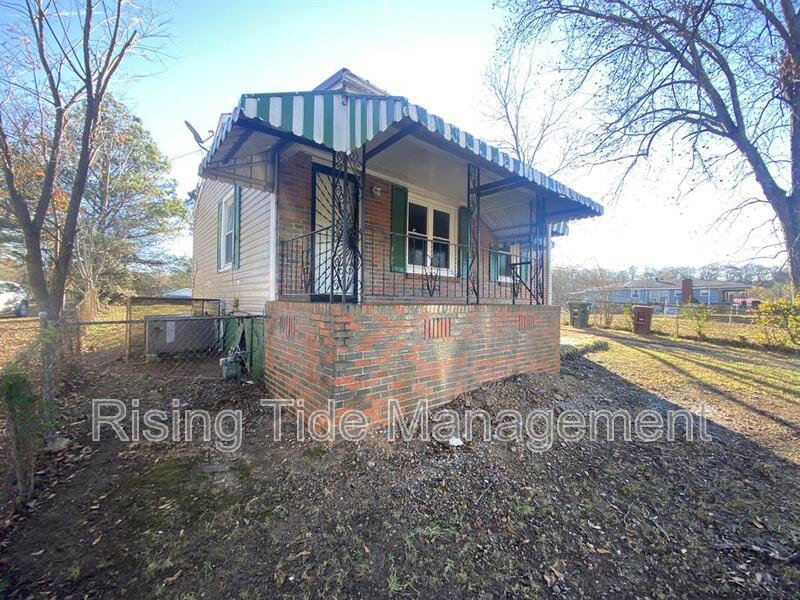 3837 Center Pl W in Birmingham, AL - Building Photo