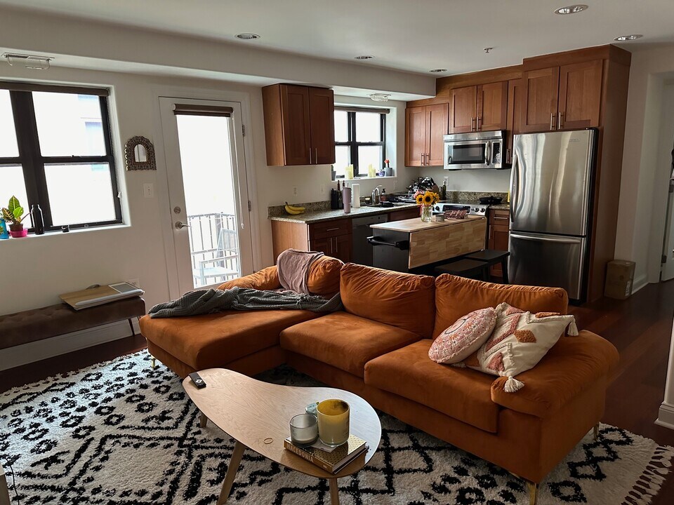 1354 Euclid St NW in Washington, DC - Building Photo