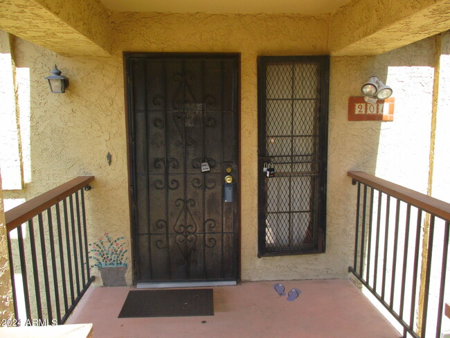 8202 N 21st Dr in Phoenix, AZ - Building Photo - Building Photo