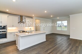 2158 Daniel Johnson Wy in Clarksville, TN - Building Photo - Building Photo